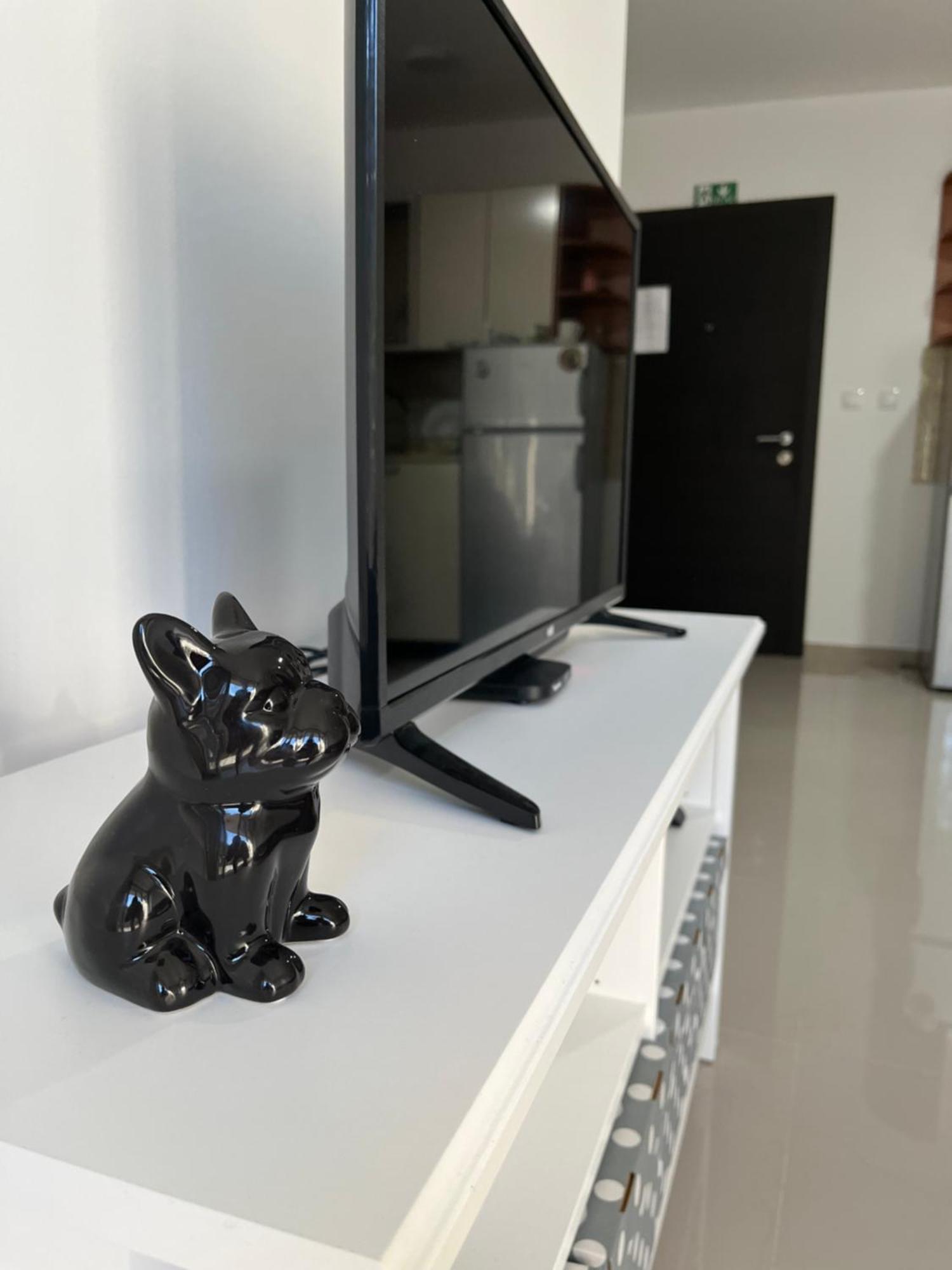 Apartman Miletic Ostrovo ภายนอก รูปภาพ